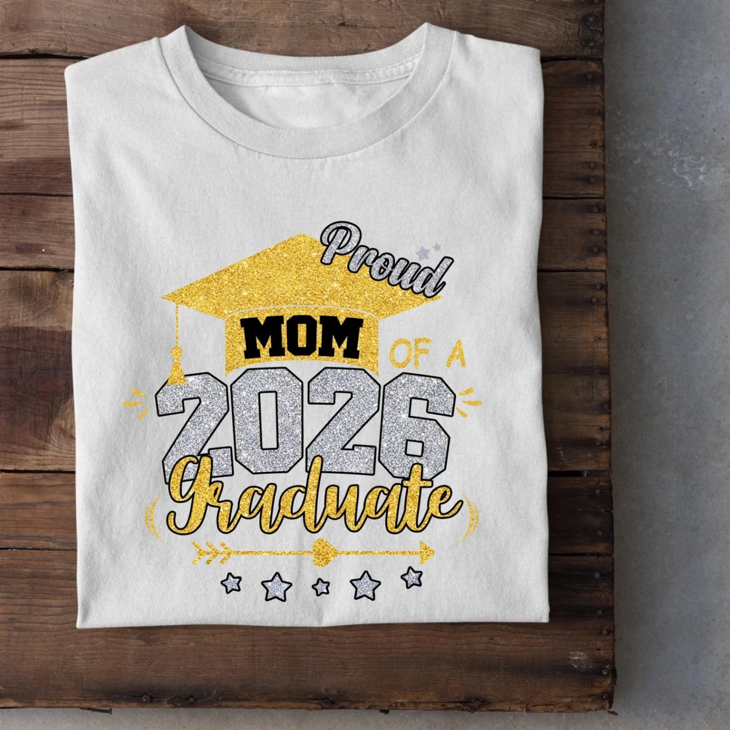 Mom Proud Mom of a Class of 2025 Graduate T Shirt