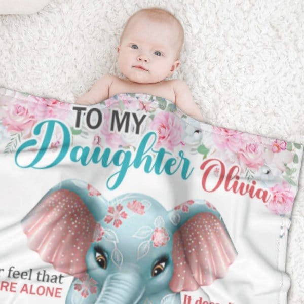 My Little Girl, Never Feel That You Are Alone - Family Blanket - Christmas Gift For Daughter From Mom - Virudhaka